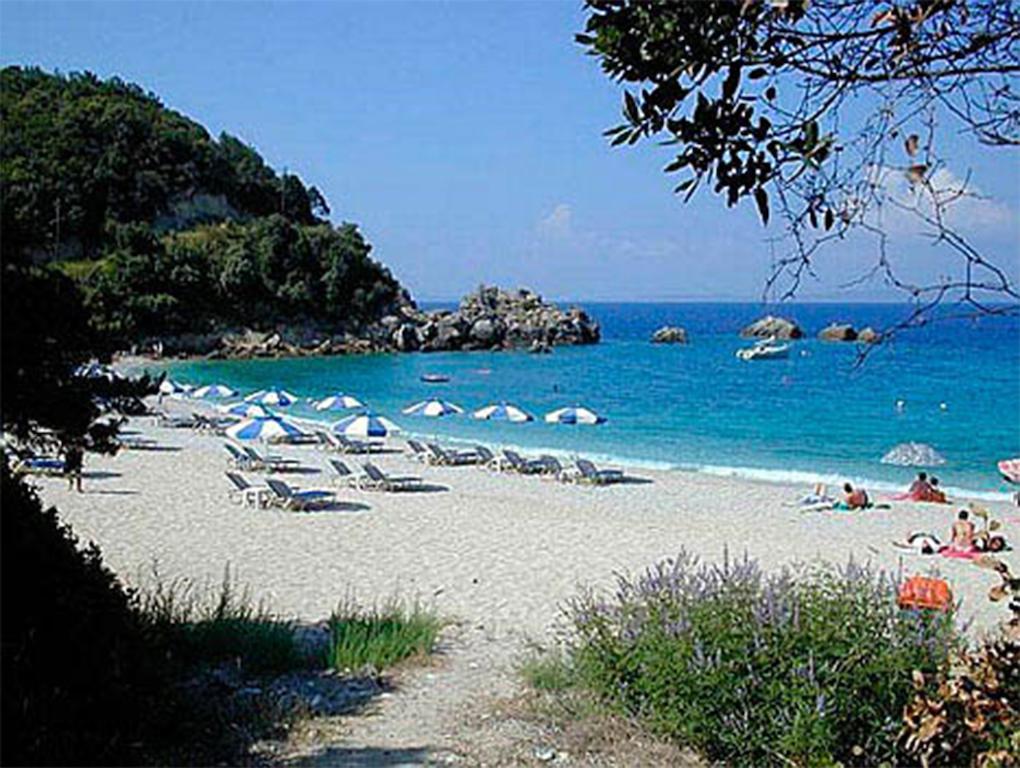 Hotel Rizos Bay Sarakiniko Sarakiniko  Zewnętrze zdjęcie